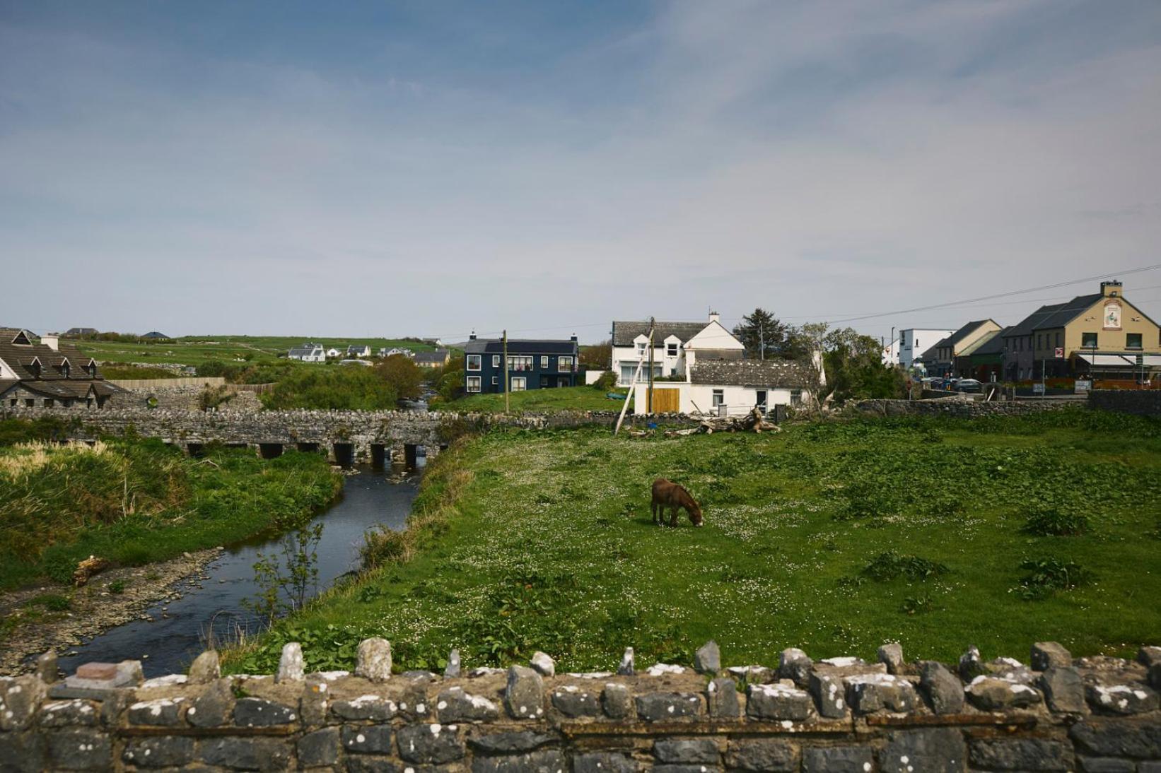 Studio D Doolin Extérieur photo